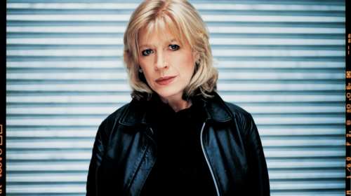 Κορονοϊός: Σε νοσοκομείο του Λονδίνου η Μάριαν Φέιθφουλ, βρέθηκε θετική στον ιό