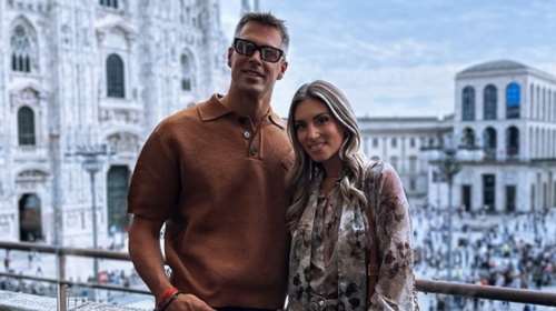 Crazy in Love: Ο Μπρούνο Τσερέλα χάρισε λουλούδια στην Αθηνά Οικονομάκου - Η εντυπωσιακή ανθοδέσμη