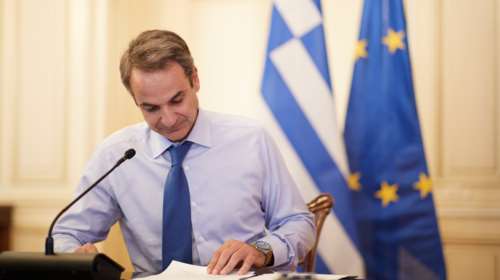 Ανατροπή για την ανακοίνωση του ανασχηματισμού - Συνεχείς συσκέψεις Μητσοτάκη με τους στενούς του συνεργάτες