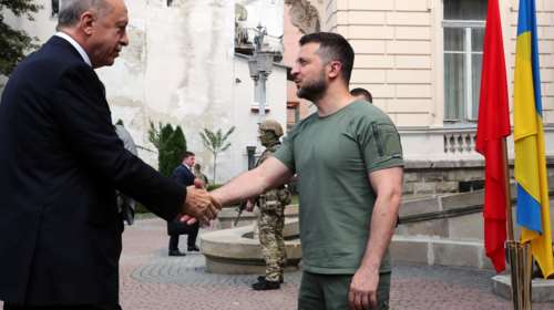 Συνάντηση Ζελένσκι - Ερντογάν στην Ουκρανία: &quot;Ποιά ίδια συμφέροντα εξυπηρετεί ο Τούρκος πρόεδρος;&quot; διερωτάται το ZDF
