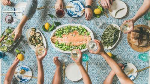 COVID-19: Ποια διατροφή μειώνει τις πιθανότητες να κολλήσεις