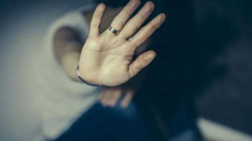 Σοκ στη Λάρισα: Ανατριχιαστική περιγραφή καθηγήτριας που καταγγέλλει για βιασμό τον προϊστάμενό της