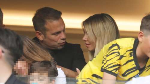 Αλεξάνδρα Νικολαΐδου &amp; Ντέμης Νικολαΐδης: Στόλισαν για τα Χριστούγεννα