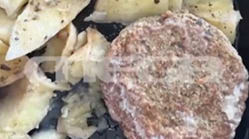 Λαμία: Ανάστατοι οι γονείς για τα σχολικά γεύματα από το εργοστάσιο που ευθυνόταν για μαζική δηλητηρίαση [βίντεο]