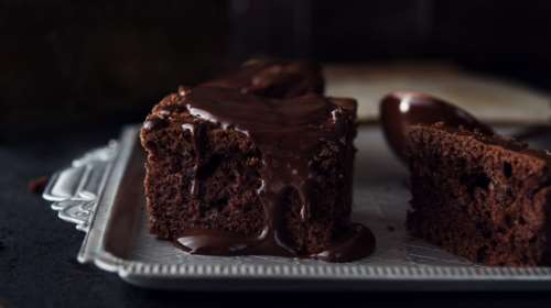 Συνταγή: Πανεύκολη ανοιχτή σοκολατόπιτα που θα σας ξετρελάνει - Ετοιμη σε λίγα λεπτά