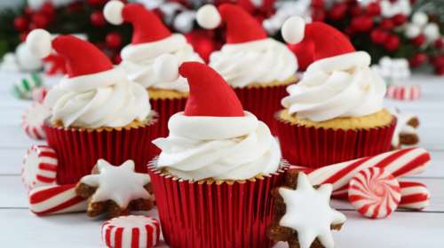 Εορτολόγιο: Ποιοι γιορτάζουν σήμερα, Παρασκευή 24 Δεκεμβρίου