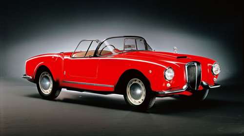 Η ακαταμάχητη γοητεία της Lancia Aurelia B24 Spider