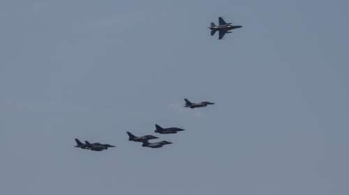 Κρήτη: Θρίλερ με αεροσκάφος πάνω από το Ηράκλειο – Η απειλή για βόμβα και τα ελληνικά μαχητικά