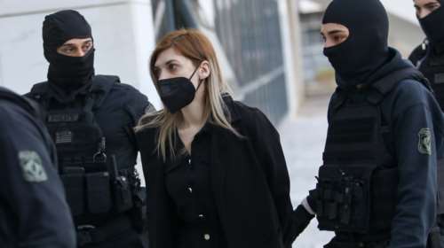 Ξέσπασε σε κλάματα η Ρούλα Πισπιρίγκου στην περιγραφή των θανάτων Μαλένας και Ιριδας - Τι είπε στην απολογία της