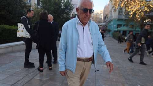 Νικήτας Κακλαμάνης για Διονύση Σαββόπουλο: Υπήρξε μοναδικός και γι’ αυτό θα παραμείνει αναντικατάστατος