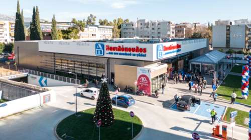 Η ΑΒ Βασιλόπουλος δεσμεύεται για 100% &quot;cage-free&quot; αυγά από  01/01/2025