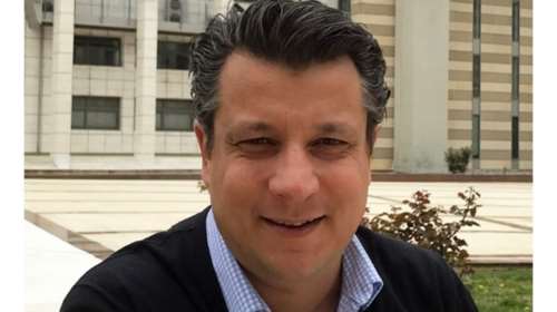 Δερμιτζάκης: Ο κορονοϊός φεύγει από τον έλεγχό μας - Είμαστε στα όρια του κακού σεναρίου