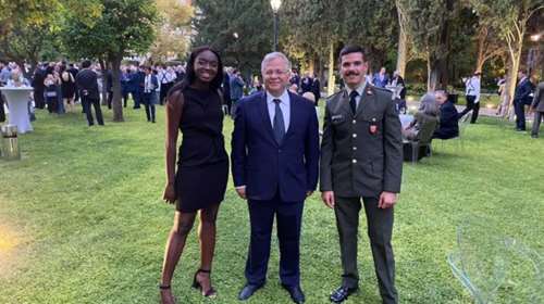 Νέστορας και Ανίκ: Τα δύο παιδιά από το &quot;Χαμόγελο του Παιδιού&quot; στη δεξίωση του Προεδρικού Μεγάρου [εικόνες]