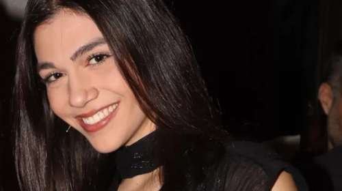 Μελίνα Νικολαΐδη: Με το little black dress που δεν φεύγει ποτέ από τη μόδα και stylish πέδιλα