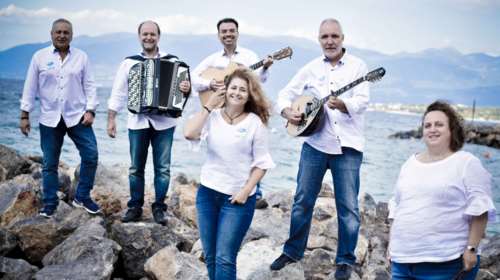 Η Ακαδημία Αθηνών απένειμε το βραβείο "Νικολάου Καρόλου" στη Pfizer Hellas Band