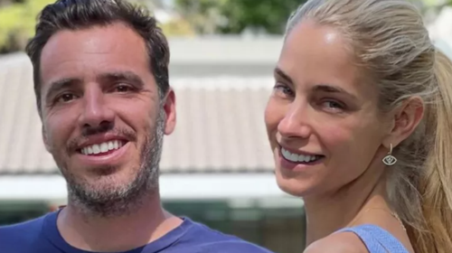 Δούκισσα Νομικού: Με κόκκινο κραγιόν και βαθύ ντεκολτέ σε βραδινό ραντεβού με τον Δημήτρη Θεοδωρίδη