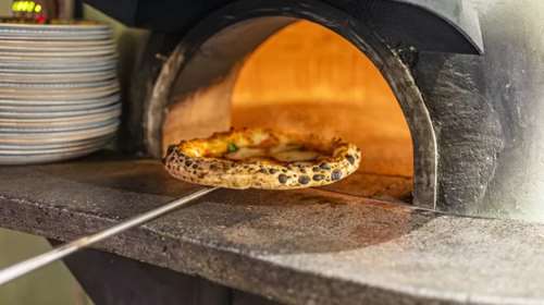 Οι ειδικοί μίλησαν: Αυτή είναι η καλύτερη πίτσα στην Ελλάδα