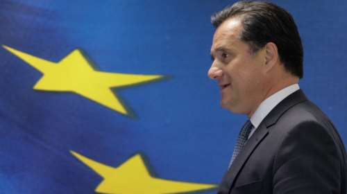 Γεωργιάδης: Ερχονται νέα μέτρα στήριξης για τα μικρά καταστήματα - Προτεραιότητα σε ένδυση και υπόδηση