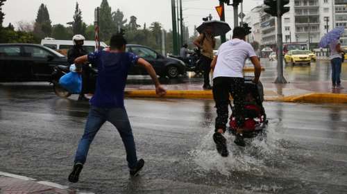 Προειδοποίηση Μαρουσάκη: Ερχεται κακοκαιρία με βροχές, καταιγίδες και πτώση της θερμοκρασίας