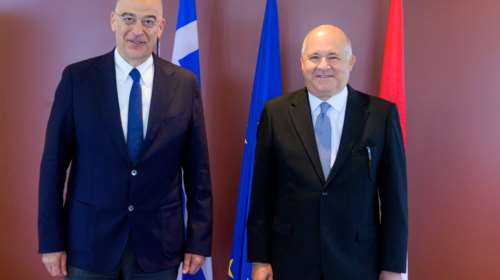 Γεύμα Δένδια για τον απερχόμενο πρέσβη της Αιγύπτου: Παραδειγματικός φίλος της Ελλάδας η Αίγυπτος