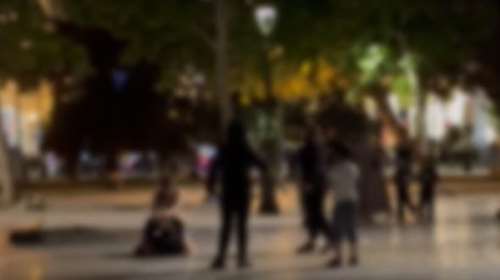 Θεσσαλονίκη: Aνήλικα κορίτσια μάλωσαν και πιάστηκαν στα χέρια μπροστά στα μάτια των περαστικών [Βίντεο]