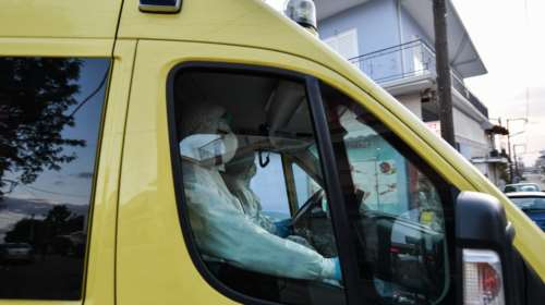 Κρούσμα στο &quot;Αλεξάνδρα&quot;: Σε καραντίνα 4 γιατροί, μια νοσοκόμα και το πλήρωμα του ΕΚΑΒ