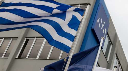 Πηγές ΝΔ: Ατεκμηρίωτη και νομικά αβάσιμη η πρόταση του ΠΑΣΟΚ - &quot;Ζήλεψε τον ΣΥΡΙΖΑ και το δόγμα Πολάκη&quot;