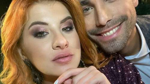 Παναγιώτης Βασιλάκος: Η Νικόλ τον άφησε μόνο - Το λυπημένο τραγούδι από το κρεβάτι του [Βίντεο]