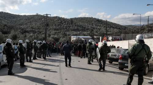 Καταγγελία Γιατρών Χωρίς Σύνορα: Μας στήνουν ενέδρα κάτοικοι των νησιών