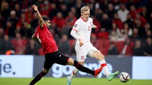 Πολωνία: Ο πρόεδρος της ομοσπονδίας αποθεώνει τον Σφιντέρσκι