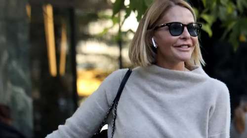 Τζένη Μπαλατσινού: Πρωινό με τον γιο της Παναγιώτη Αντώνιο στη φύση του Μετσόβου - Με κόκκινες μπότες