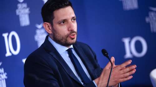 &quot;Στον κουβά&quot; η πρόταση Κυρανάκη για φθηνό ταξί το Σάββατοκύριακο για τους μεθυσμένους- Ποιος του έγραψε ότι ήταν &quot;ηλίθια&quot; ιδέα