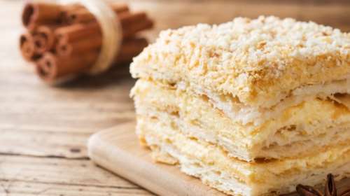 Θεϊκό γλυκό για τεμπέληδες: Το πιο γρήγορο και εύκολο μιλφέιγ μέσα σε 10 λεπτά