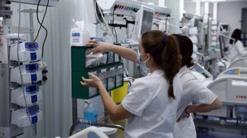 Λευκάδα: 24χρονη κατέρρευσε μετά από πρόταση γάμου - Στην εντατική με εκτεταμένη εγκεφαλική αιμορραγία