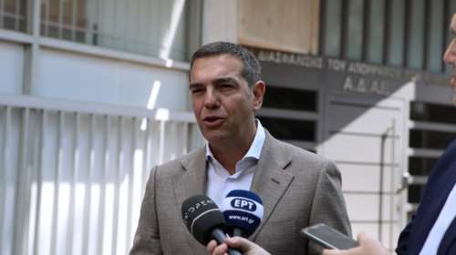 Τσίπρας: Βαθιά τραυματισμένος ο κ. Μητσοτάκης από την υπόθεση υποκλοπών - Παραδοχή ήττας η αλλαγή εκλογικού νόμου