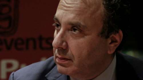 Mε την &quot;Μπαλάντα της Ψηλής Σκάλας&quot;  απαντά ο Χρ. Χωμενίδης στην επίθεση σε περαστικό και την καταστροφή της εικόνας της Παναγίας