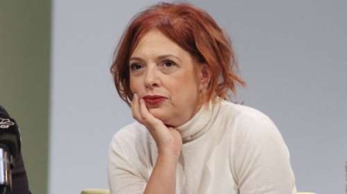 Συγκινεί η Ελένη Ράντου για τη μητέρα της που πάσχει από άνοια: "Βλέπω το βλέμμα της να είναι εχθρικό και φεύγω κομμάτια"