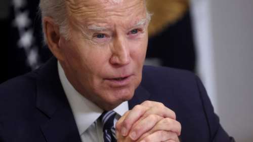 &quot;Σας υπόσχομαι ότι θα κερδίσουμε&quot;: Ο Τζο Μπάιντεν προσπαθεί να καθησυχάσει τους δωρητές μετά το καταστροφικό ντιμπέιτ