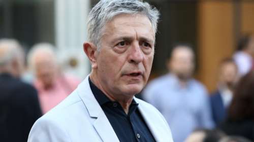 Ο ευρωβουλευτής Στέλιος Κούλογλου γράφει στον Τσίπρα: &quot;Πρόεδρε μήπως δεν αρέσουμε πλέον;&quot;