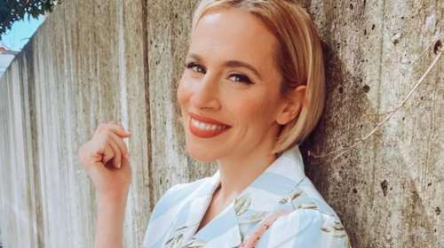 Τέλος το κοντό καρέ μετά από χρόνια για τη Νάντια Μπουλέ: Το ανανεωμένο hair look της