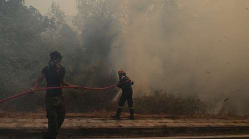 Υψηλός κίνδυνος πυρκαγιάς την Τρίτη σε Αττική, Κρήτη και άλλες 16 περιοχές