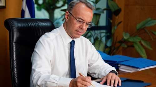 Με ανθεκτικές υποδομές και &quot;πράσινες&quot; μεταφορές, στη μάχη απέναντι στην κλιματική κρίση