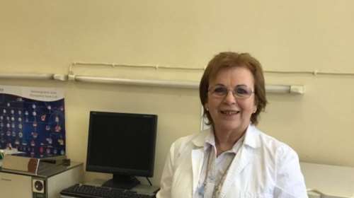 Αννα Παπά-Κονιδάρη: Η καθηγήτρια που &quot;είδε&quot; πρώτη τον κορονοϊό στην Ελλάδα
