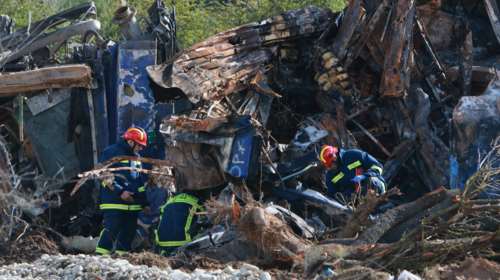 Τραγωδία στα Τέμπη: Εκτός ΜΕΘ η 20χρονη Μυρσίνη - Μεταφέρθηκε στη νευροχειρουργική κλινική