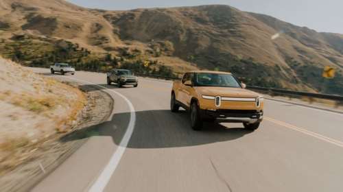 Γιατρός έκανε εγχείρηση με ρεύμα από ένα Rivian R1T