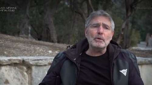 Θοδωρής Αθερίδης για Δημήτρη Σταρόβα: &quot;Χάρηκα με αυτό που έπαθε, γιατί τον ταρακούνησε&quot;