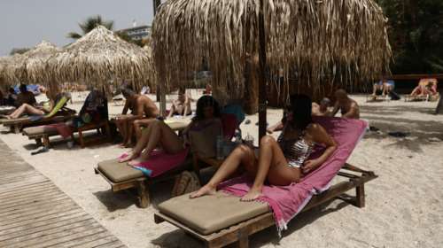 Ψάχνουν ξενοδοχεία για τουρίστες θετικούς στον κορονοϊό- 600 κρεβάτια σε όλη την Ελλάδα