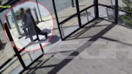 Μαρούσι: Συναγερμός για τον &quot;δράκο&quot; με την καπαρντίνα που παρενοχλεί ανήλικες – Καρέ καρέ η δράση του  [Βίντεο]
