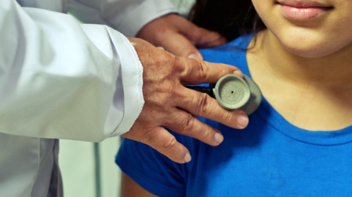 Ανησυχία στο Ηράκλειο: Σε έξαρση ίωση του αναπνευστικού που προσβάλει βρέφη και παιδιά - Τα συμπτώματα