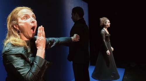 To Broadway World στη Νέα Υόρκη αποθεώνει την ελληνική παράσταση &quot;The Cenci Family&quot;